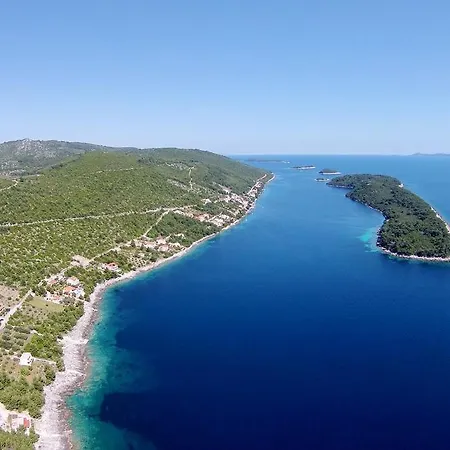 Uvala Karbuni 4465a *