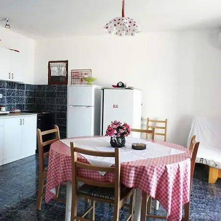 Uvala Karbuni 4465a